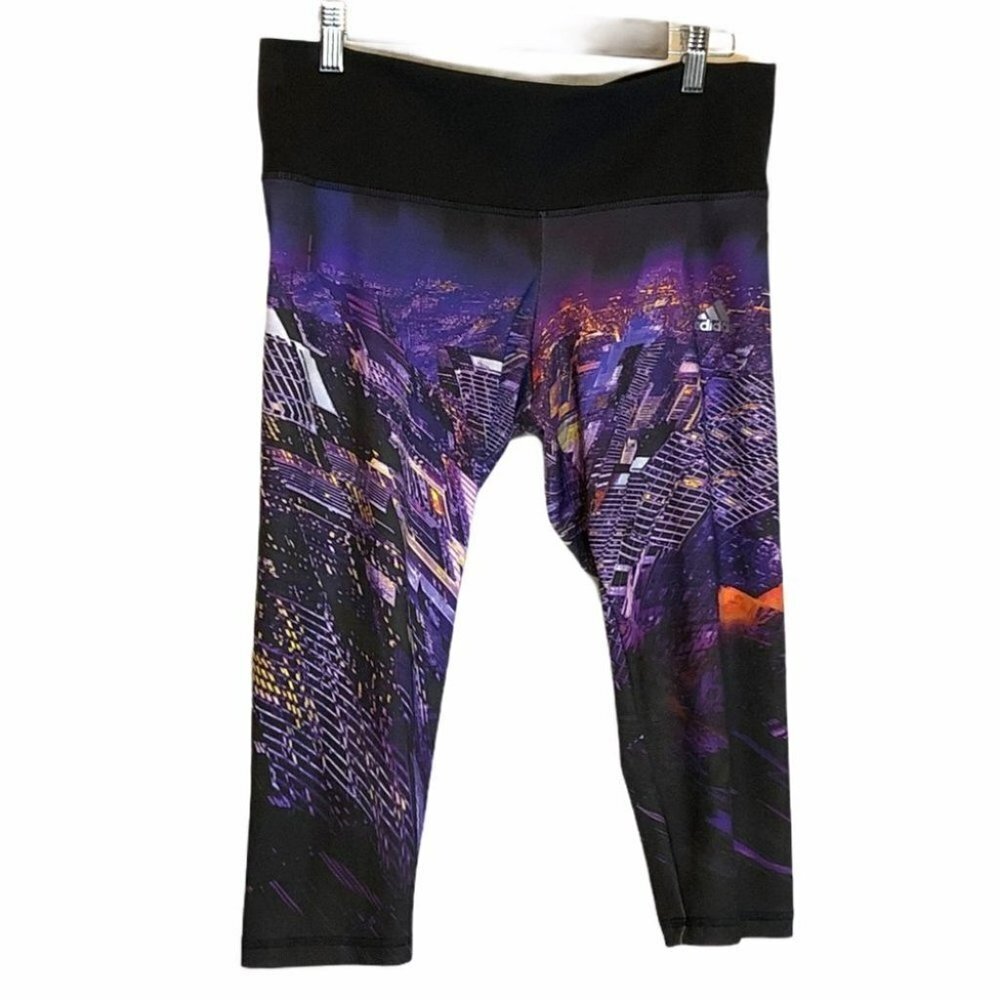 Adidas techfit cropped purple leggings cityscape - Picture 2 of 10